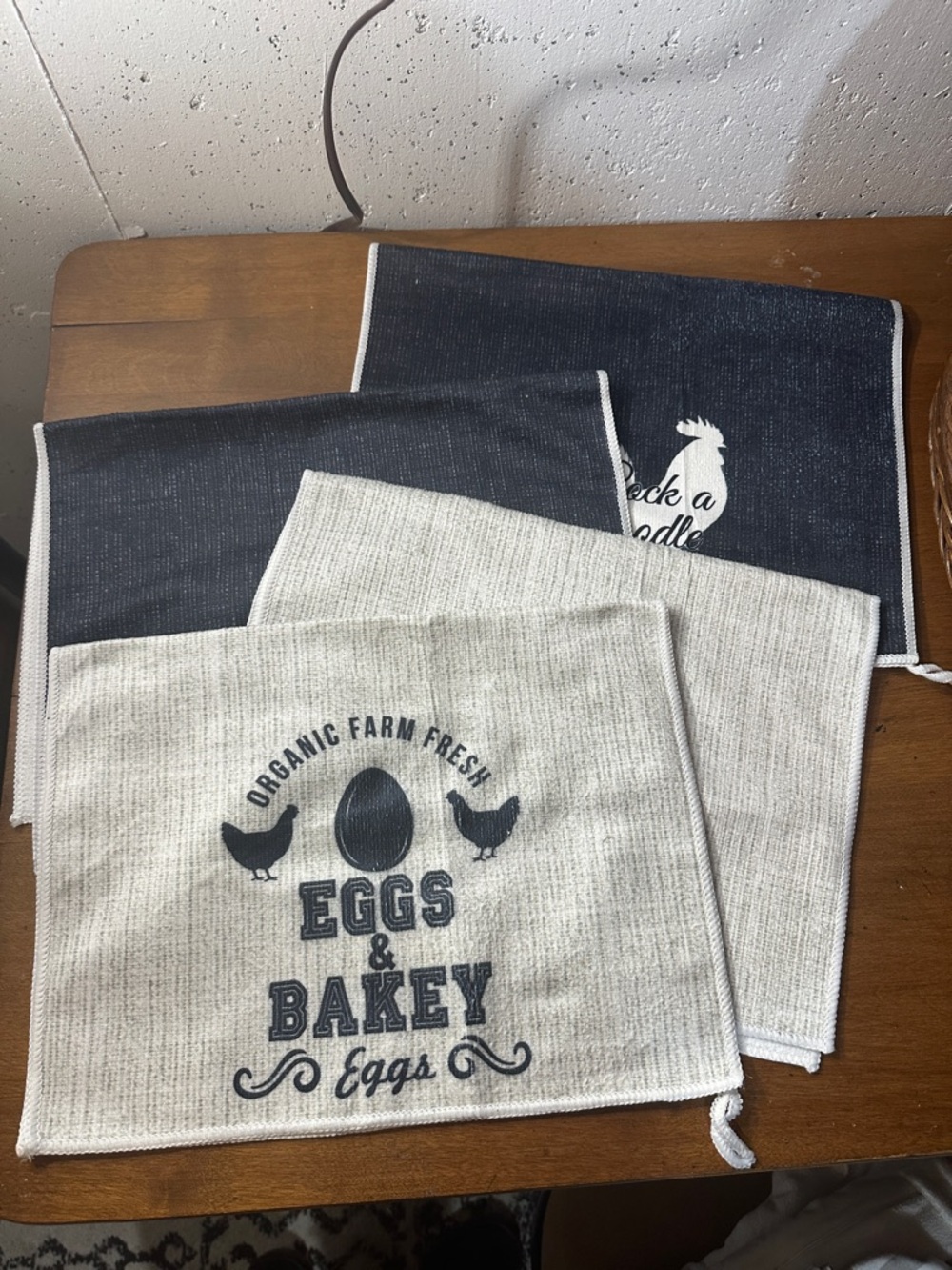 Farmhouse Eggs & Bakery microfiber Kitchen Towels - Beige and Black